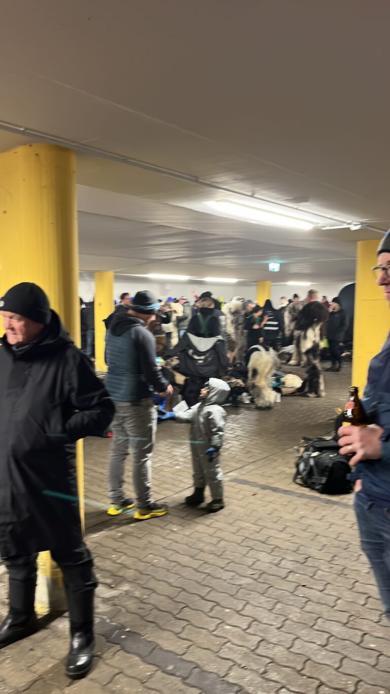 6BEA2B1B-8E58-4749-946C-2FAC6F0E52CB