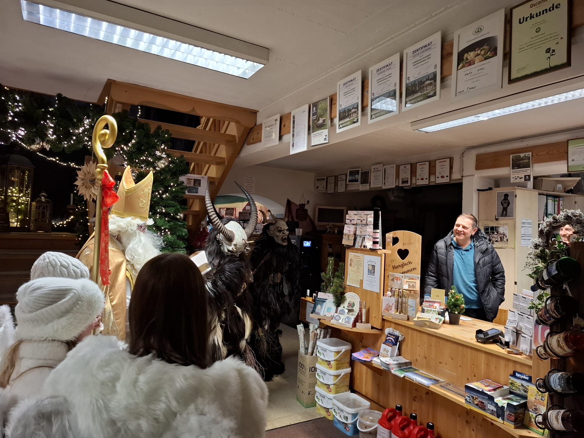 0a779021-8815-49c0-a62f-126a2c9a9f65