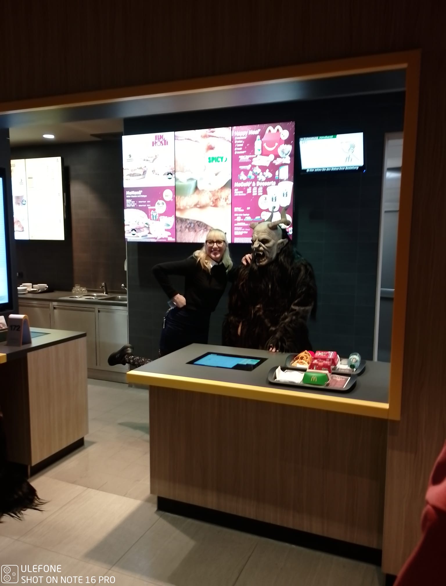 a32eb533-3cc6-462c-abb1-fad04cef2439